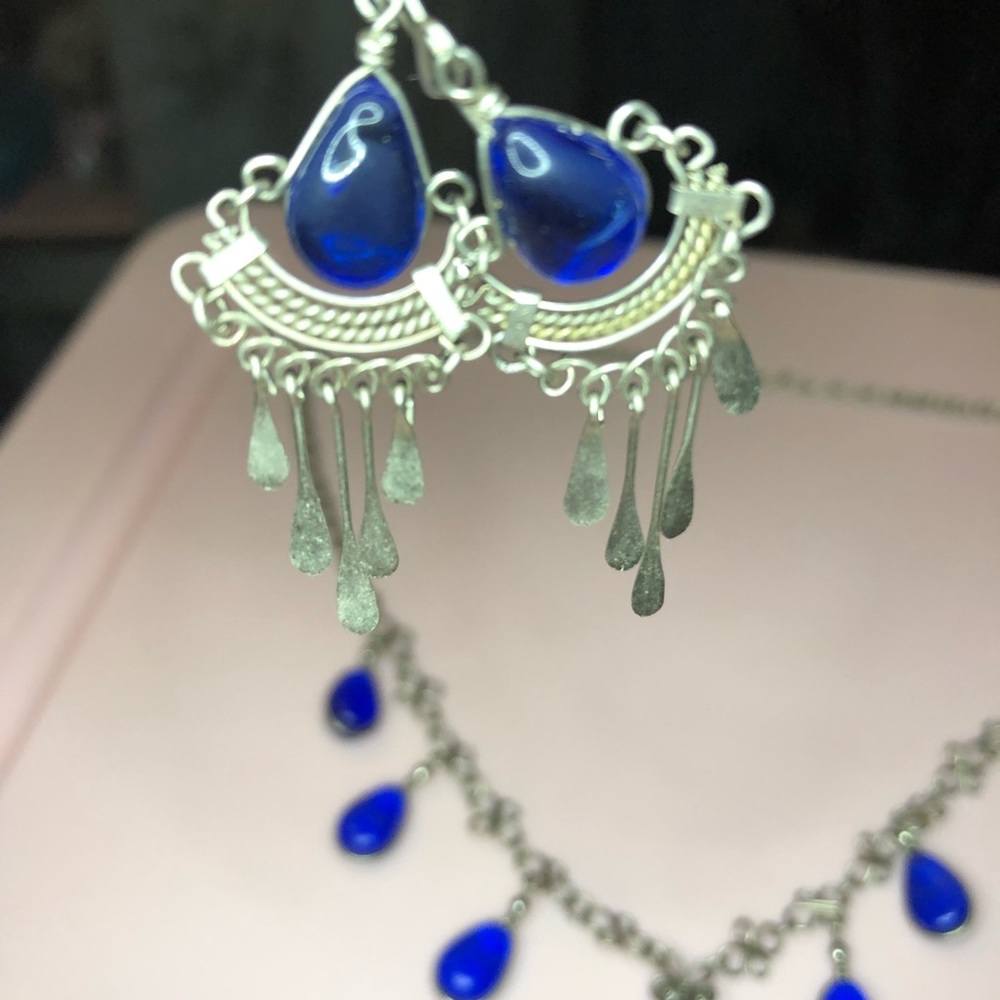 Necklace and earring set lot - Picture 8 of 12
